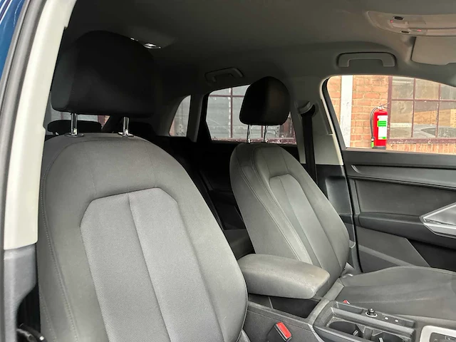 Audi q3 35 tfsi business edition 150pk 2020, h-988-rb1 - afbeelding 36 van  43