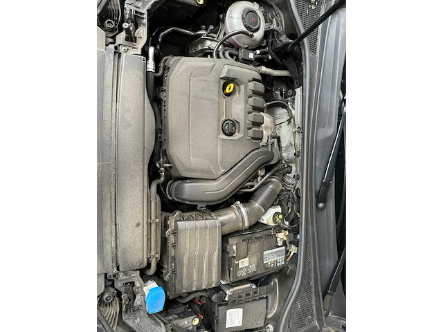 Audi q3 35 tfsi business edition 150pk 2020, h-988-rb1 - afbeelding 37 van  43