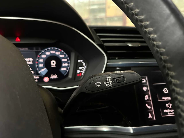 Audi q3 35 tfsi business edition 150pk 2020, h-988-rb1 - afbeelding 19 van  43