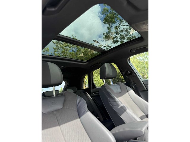 Audi q3 40 tfsi quattro s line edition one 2019 | r-484-vs i - afbeelding 15 van  34