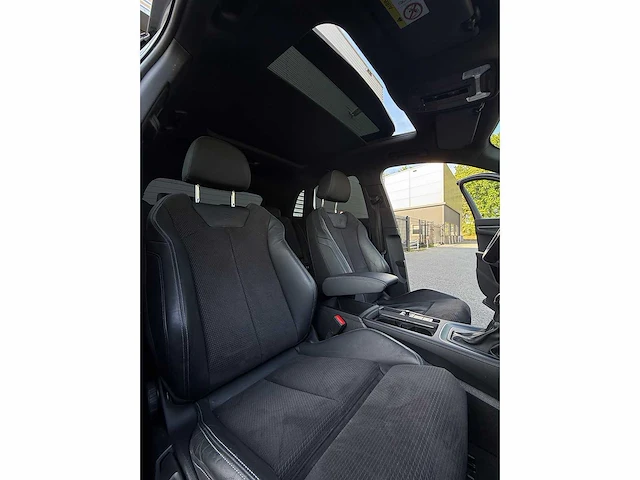 Audi q3 40 tfsi quattro s line edition one 2019 | r-484-vs - afbeelding 14 van  25