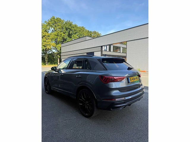Audi q3 40 tfsi quattro s line edition one 2019 | r-484-vs - afbeelding 19 van  25