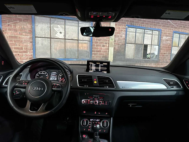 Audi q3 s-line 2.0 tfsi 200pk 2018 - afbeelding 21 van  48