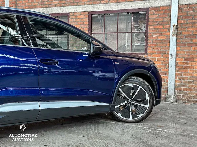 Audi q4 e-tron 35 s-line launch edition 55 kwh 170pk 2021, t-639-dp - afbeelding 10 van  83