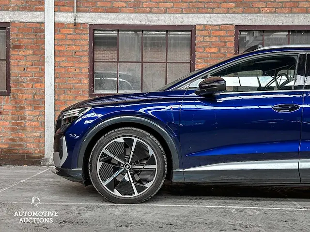 Audi q4 e-tron 35 s-line launch edition 55 kwh 170pk 2021, t-639-dp - afbeelding 21 van  83