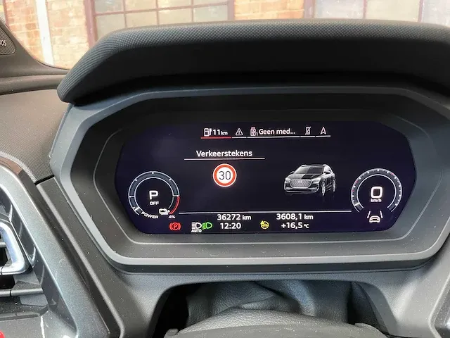 Audi q4 e-tron 35 s-line launch edition 55 kwh 170pk 2021, t-639-dp - afbeelding 40 van  83