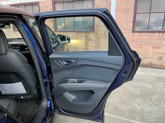 Audi q4 e-tron 35 s-line launch edition 55 kwh 170pk 2021, t-639-dp - afbeelding 62 van  83