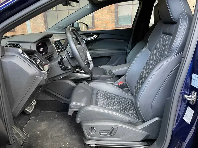 Audi q4 e-tron 35 s-line launch edition 55 kwh 170pk 2021, t-639-dp - afbeelding 66 van  83