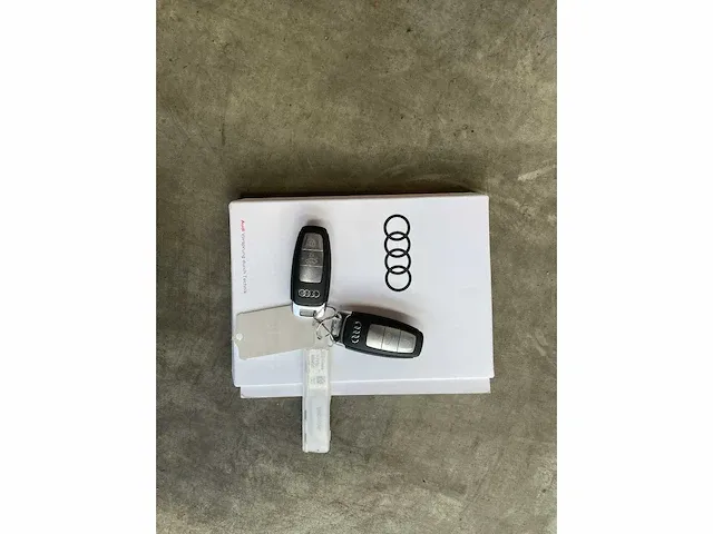 Audi q4 e-tron 35 s-line launch edition 55 kwh 170pk 2021, t-639-dp - afbeelding 80 van  83