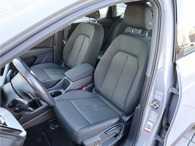 Audi q4 sportback e-tron 35 edition 55 kwh 125kw automaat 2022 - afbeelding 4 van  30