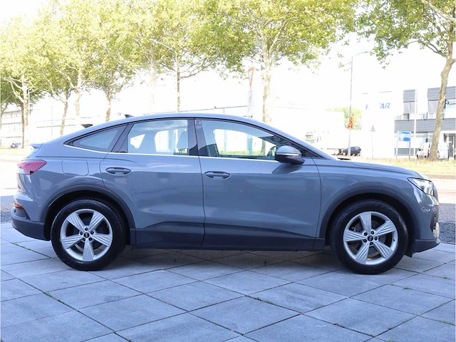 Audi q4 sportback e-tron 35 edition 55 kwh 125kw automaat 2022 - afbeelding 27 van  30
