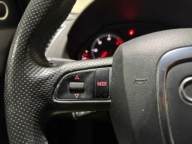 Audi q5 2.0 tdi quattro pro line 170pk 2010, 95-nvd-9 - afbeelding 16 van  44