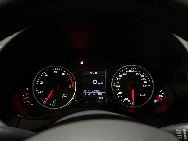 Audi q5 2.0 tfsi quattro 211pk 2008, 00-jsz-5 - afbeelding 17 van  44