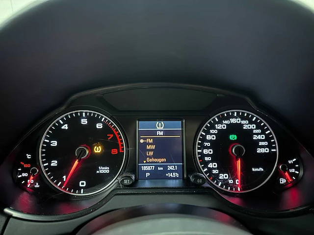 Audi q5 2.0 tfsi quattro adrenalin automaat jk-116-k - afbeelding 9 van  25