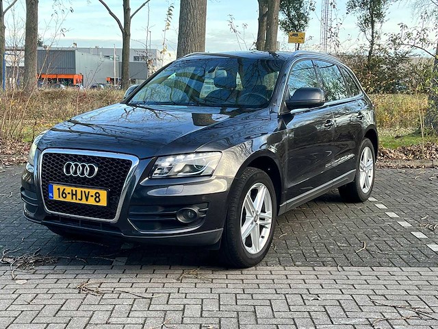Audi q5 2.0 tfsi quattro, automaat, 16-hjv-8 - afbeelding 1 van  15