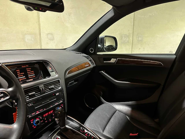 Audi q5 3.2 fsi quattro pro line 271pk 2010, 31-klf-7 - afbeelding 16 van  47