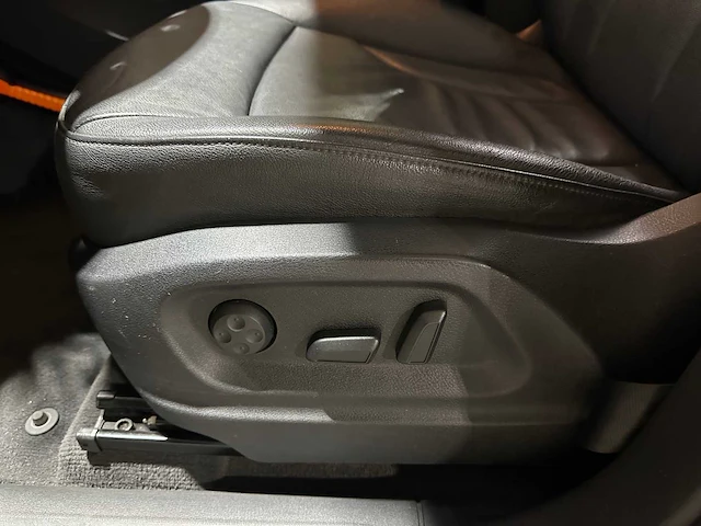 Audi q5 3.2 fsi quattro pro line 271pk 2010, 31-klf-7 - afbeelding 29 van  47