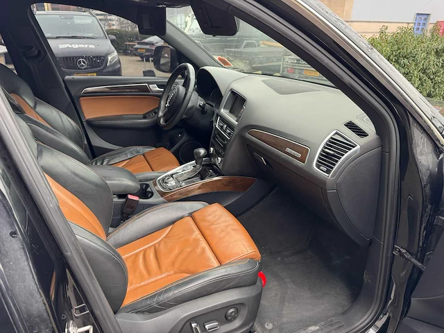 Audi q5 quattro 3.0 tfsi s-line automaat, 1176 - afbeelding 2 van  19