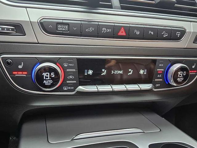 Audi q7 3.0 tdi e-tr. q. pr , kv-492-r - afbeelding 33 van  33