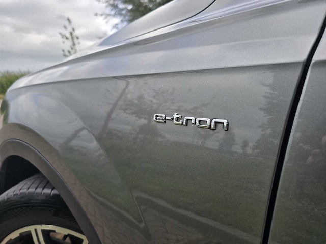 Audi q7 3.0 tdi e-tr. q. pr , kv-492-r - afbeelding 18 van  33