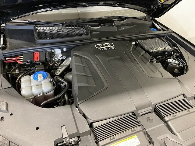 Audi q7 3.0 tdi q. pro line s automaat xf-904-v - afbeelding 30 van  44