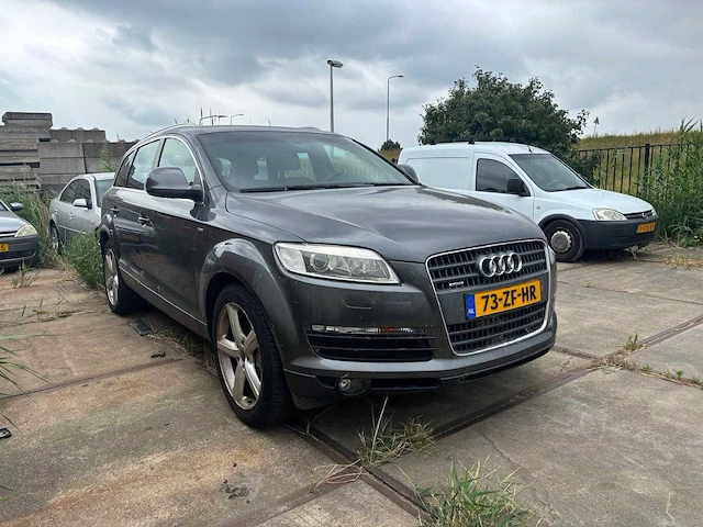 Audi q7 3.6 fsi quattro pro line+ 5+2 2008 | 73-zf-hr i - afbeelding 13 van  18