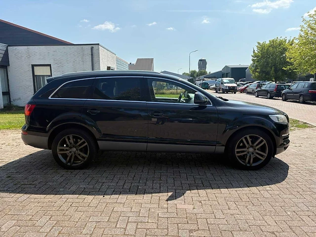 Audi q7 4.2 fsi q.pro l+ 5+2 , 48-th-ns - afbeelding 15 van  27