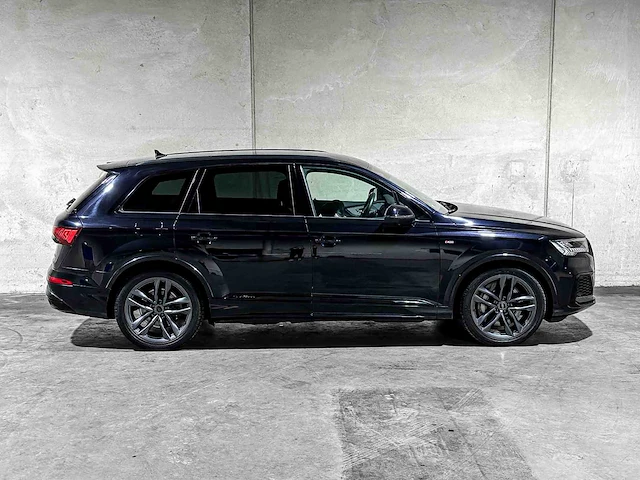 Audi q7 55 tfsi e quattro s-line pro line plus 340pk 2020, nl-kenteken - afbeelding 2 van  48
