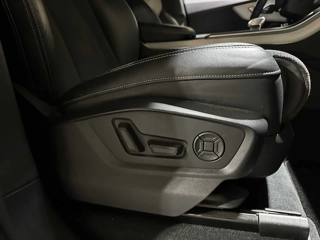 Audi q7 55 tfsi e quattro s-line pro line plus 340pk 2020, nl-kenteken - afbeelding 40 van  48
