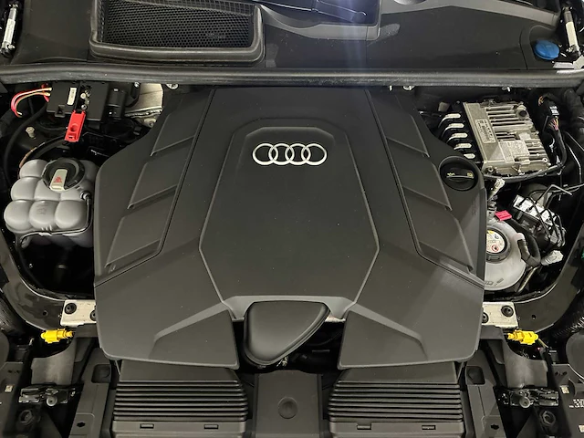 Audi q7 55 tfsi e quattro s-line pro line plus 340pk 2020, nl-kenteken - afbeelding 41 van  48