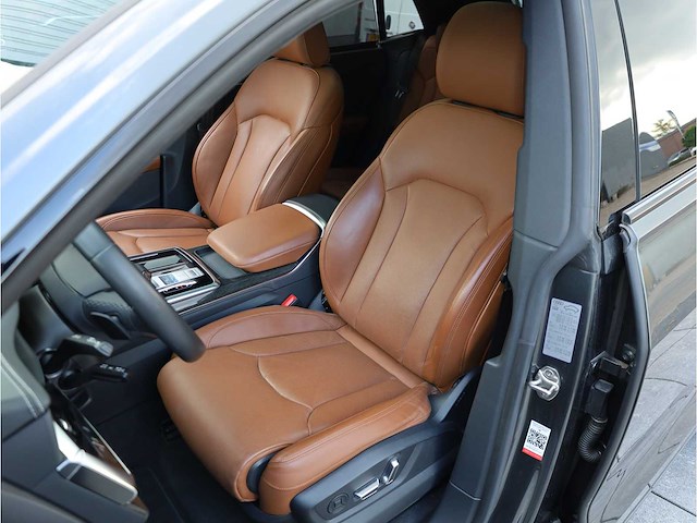 Audi q8 55 tfsi e quattro s-line automaat 380pk 2023 - afbeelding 5 van  49