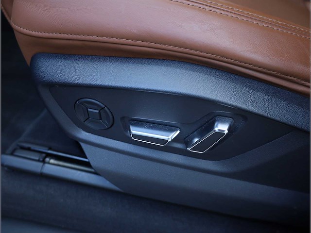 Audi q8 55 tfsi e quattro s-line automaat 380pk 2023 - afbeelding 31 van  49