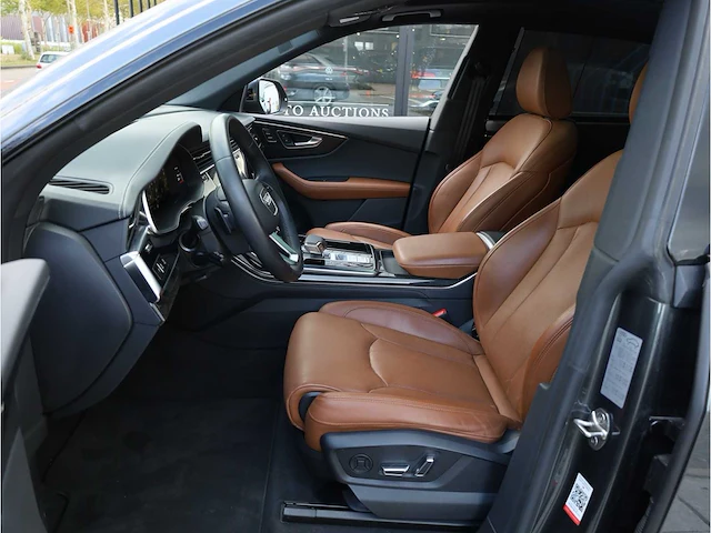 Audi q8 55 tfsi e quattro s-line automaat 380pk 2023 - afbeelding 4 van  49