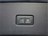 Audi q8 55 tfsi e quattro s-line automaat 380pk 2023 - afbeelding 28 van  49