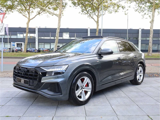 Audi q8 55 tfsi e quattro s-line automaat 380pk 2023 - afbeelding 49 van  49