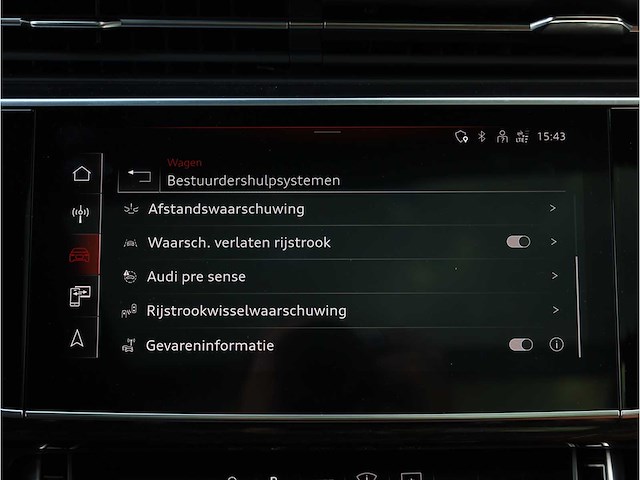 Audi q8 55 tfsi e quattro s-line automaat 380pk 2023 - afbeelding 28 van  49
