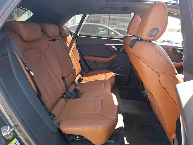 Audi q8 55 tfsi quattro s-line 340pk automaat 2023 - afbeelding 11 van  20