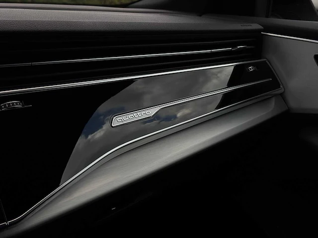 Audi q8 60 tfsi e quattro competition 2021 | p-238-bs - afbeelding 22 van  44