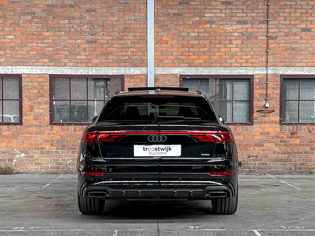 Audi q8 60 tfsie quattro s-line 490pk 2025 plug-in hybrid fabrieksgarantie - afbeelding 4 van  61