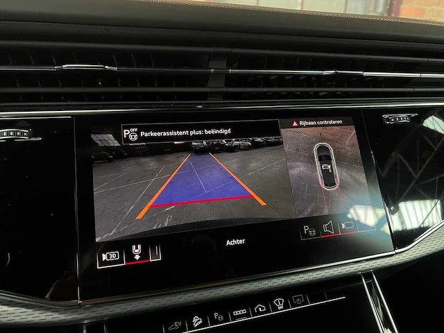 Audi q8 60 tfsie quattro s-line 490pk 2025 plug-in hybrid fabrieksgarantie - afbeelding 36 van  61