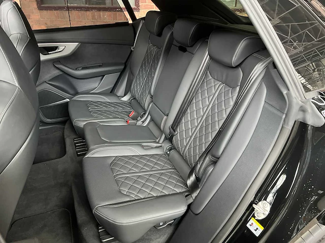 Audi q8 60 tfsie quattro s-line 490pk 2025 plug-in hybrid fabrieksgarantie - afbeelding 47 van  61