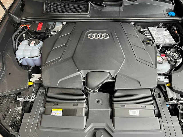 Audi q8 60 tfsie quattro s-line 490pk 2025 plug-in hybrid fabrieksgarantie - afbeelding 49 van  61