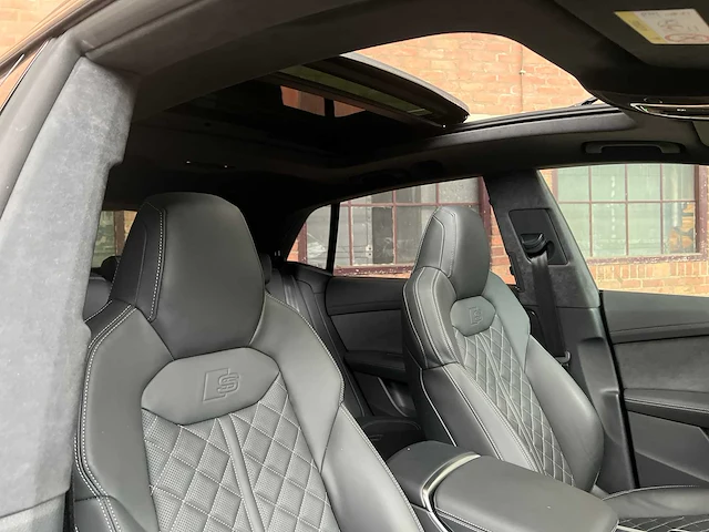 Audi q8 60 tfsie quattro s-line 490pk 2025 plug-in hybrid fabrieksgarantie - afbeelding 52 van  61