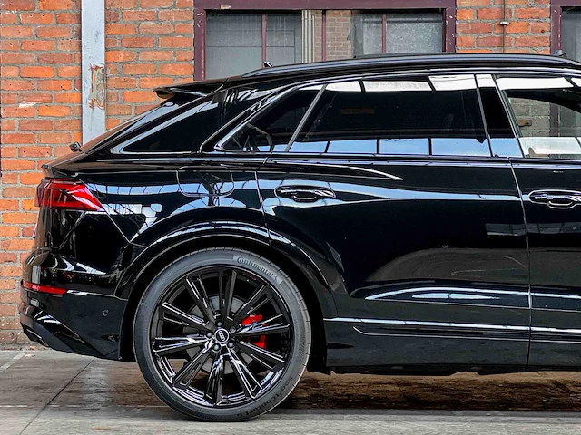 Audi q8 60 tfsie quattro s-line 490pk 2025 plug-in hybrid fabrieksgarantie - afbeelding 60 van  61