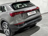 Audi q8 e-tron 50 quattro edition 95 kwh 340pk 2023, s-106-pz - afbeelding 13 van  45