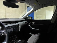 Audi q8 e-tron 50 quattro edition 95 kwh 340pk 2023, s-106-pz - afbeelding 17 van  45
