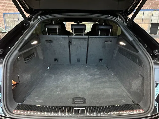 Audi q8 s-line 50 tdi qauttro -carbon- 286pk 2023 -fabrieksgarantie- - afbeelding 71 van  83