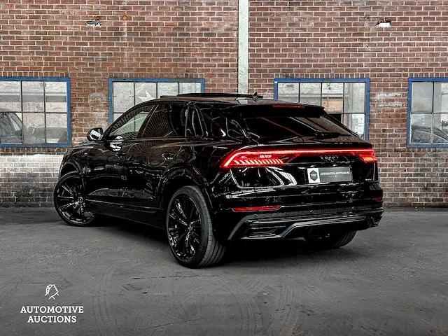 Audi q8 s-line 50 tdi qauttro -carbon- 286pk 2023 -fabrieksgarantie- - afbeelding 18 van  83