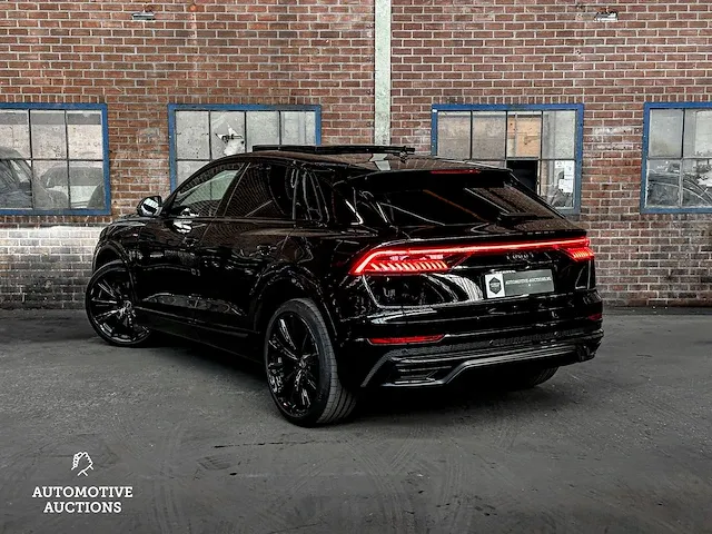 Audi q8 s-line 50 tdi qauttro -carbon- 286pk 2023 -fabrieksgarantie- - afbeelding 19 van  83