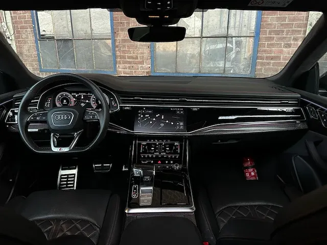 Audi q8 s-line 50 tdi qauttro -carbon- 286pk 2023 -fabrieksgarantie- - afbeelding 27 van  83
